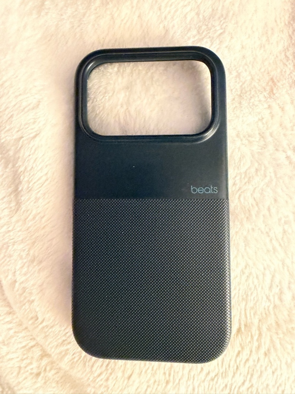 Beats iPhone17 pro rugged case with MagSafe and camera phone- dark teal/blue